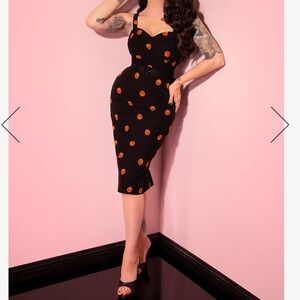 Vixen by Micheline Pitt Pumpkin Wiggle Dress Medium